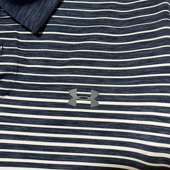 Under Armour polo - Picture 3 of 3